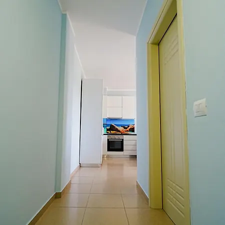 Neni Velipojë